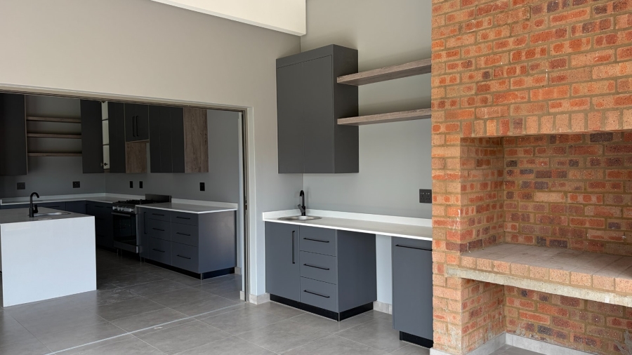  Bedroom Property for Sale in Vyfhoek A H North West